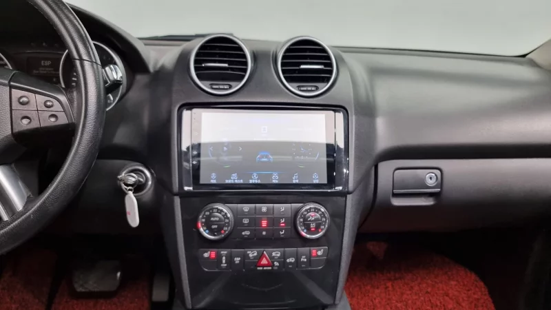 Mercedes-Benz M-class