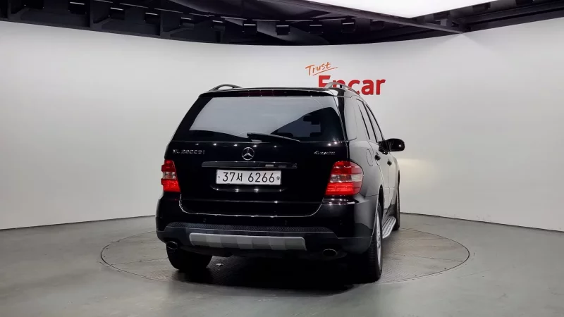 Mercedes-Benz M-class