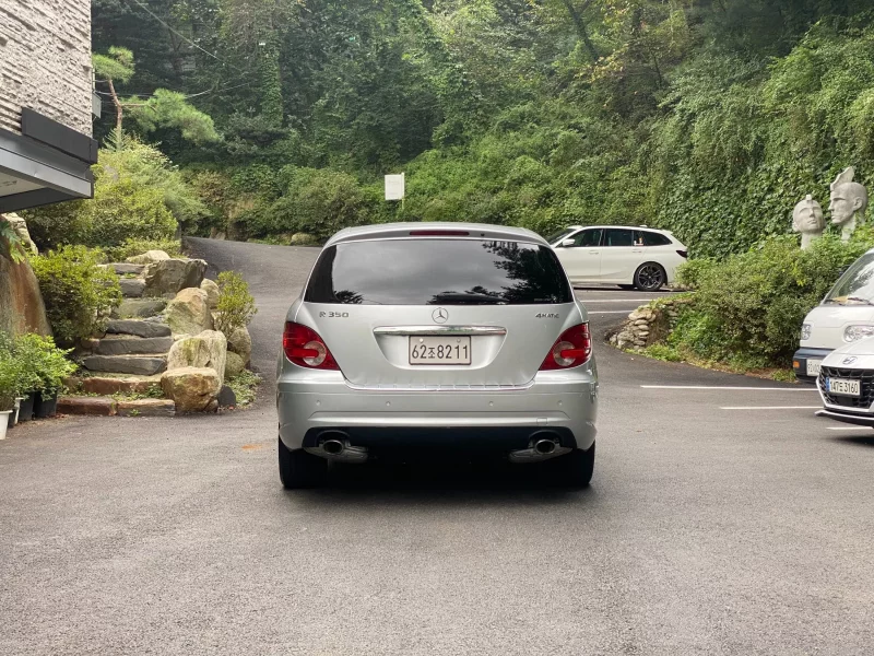 Mercedes-Benz R-Class