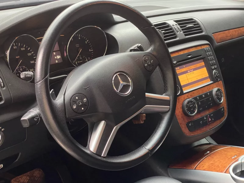 Mercedes-Benz R-Class