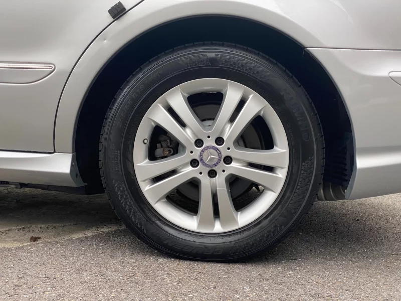 Mercedes-Benz R-Class