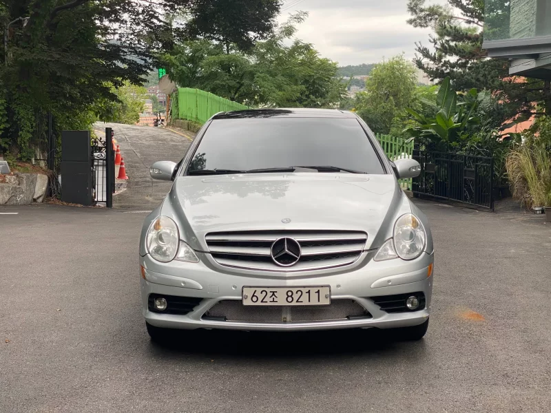 Mercedes-Benz R-Class