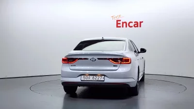 Renault Samsung SM6