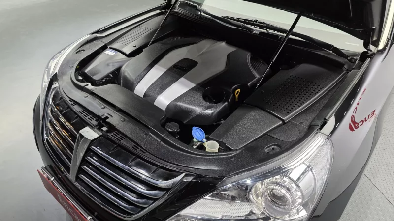 Hyundai Equus