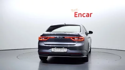 Renault Samsung SM6