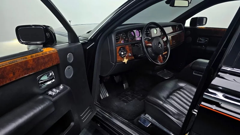 Rolls-Royce PHANTOM