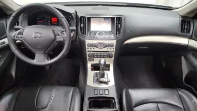 Infiniti G