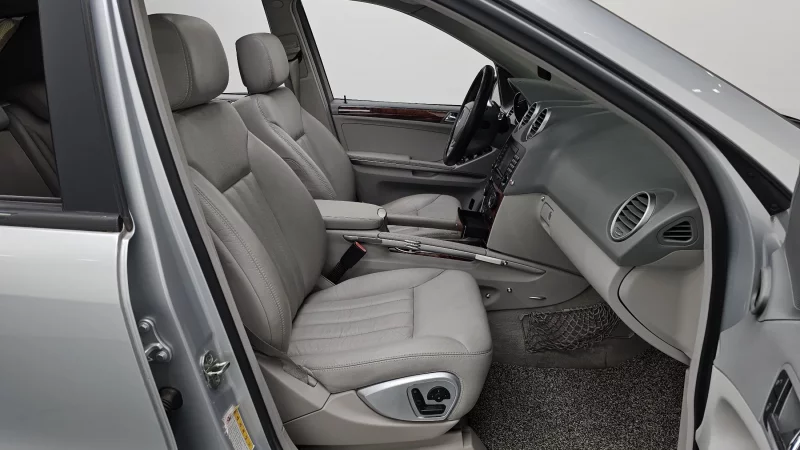 Mercedes-Benz M-class