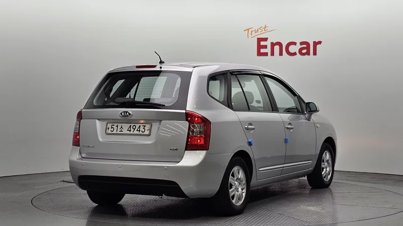Kia Carens