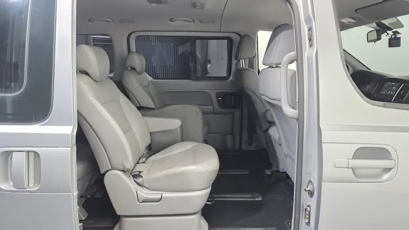 Hyundai Grand Starex