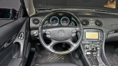 Mercedes-Benz SL-Class