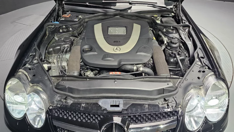 Mercedes-Benz SL-Class