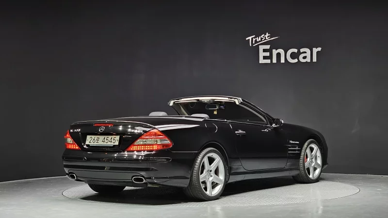 Mercedes-Benz SL-Class