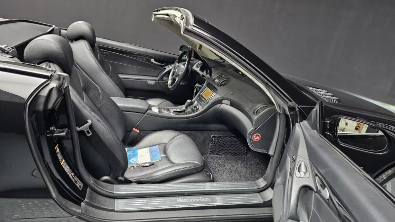 Mercedes-Benz SL-Class