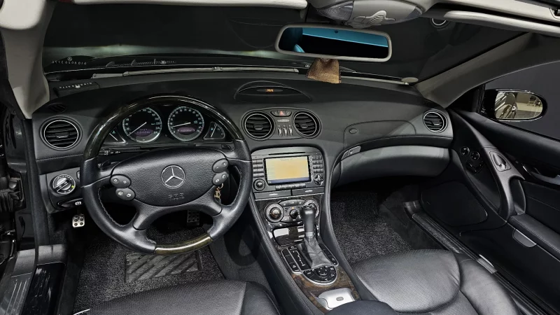 Mercedes-Benz SL-Class
