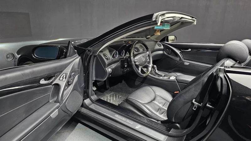 Mercedes-Benz SL-Class