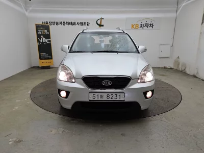 Kia Carens