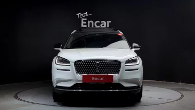 Lincoln Corsair