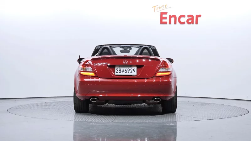 Mercedes-Benz SLK-Class