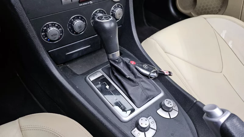 Mercedes-Benz SLK-Class