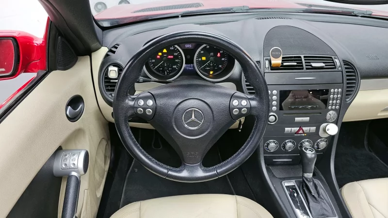 Mercedes-Benz SLK-Class