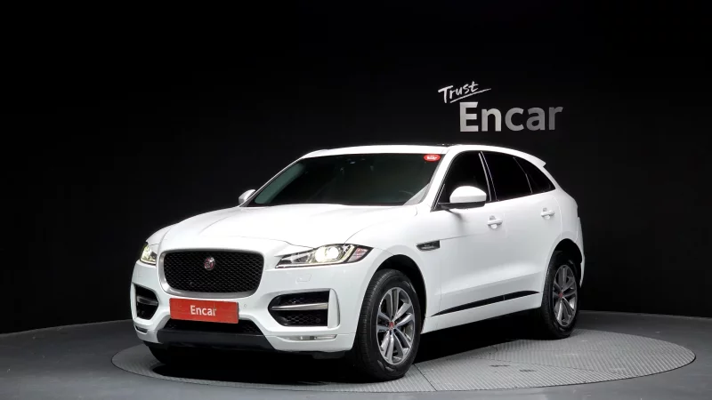 Jaguar F-PACE