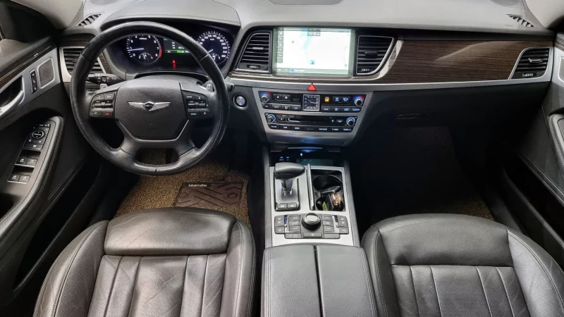 Genesis G80