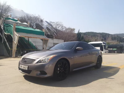 Infiniti G