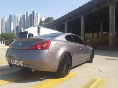 Infiniti G