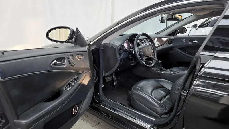 Mercedes-Benz CLS-Class