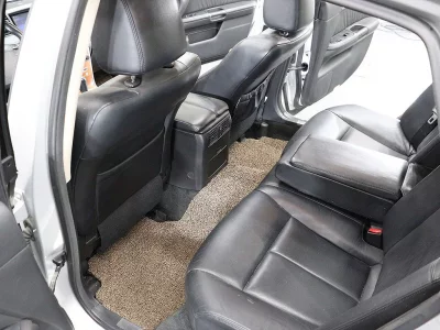 Infiniti M