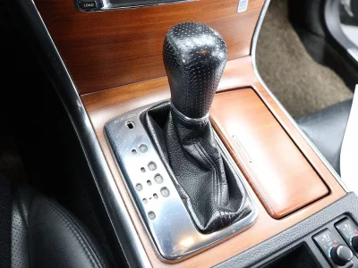 Infiniti M