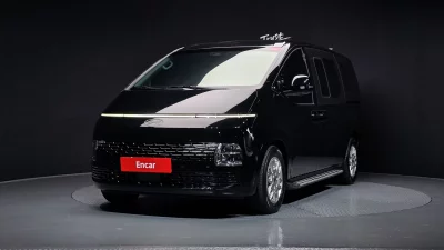 Hyundai Staria