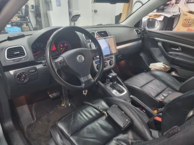 Volkswagen EOS