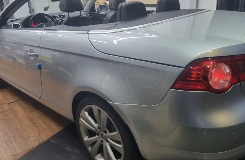 Volkswagen EOS