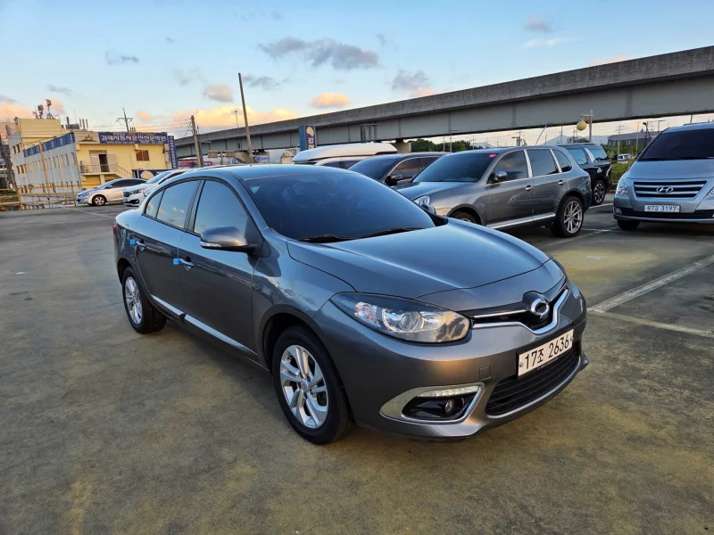 Renault SM3