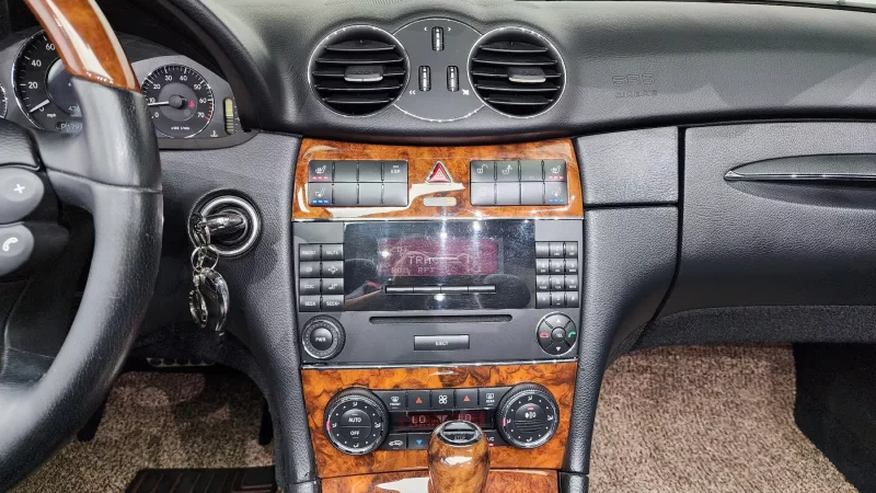 Mercedes-Benz CLK-Class