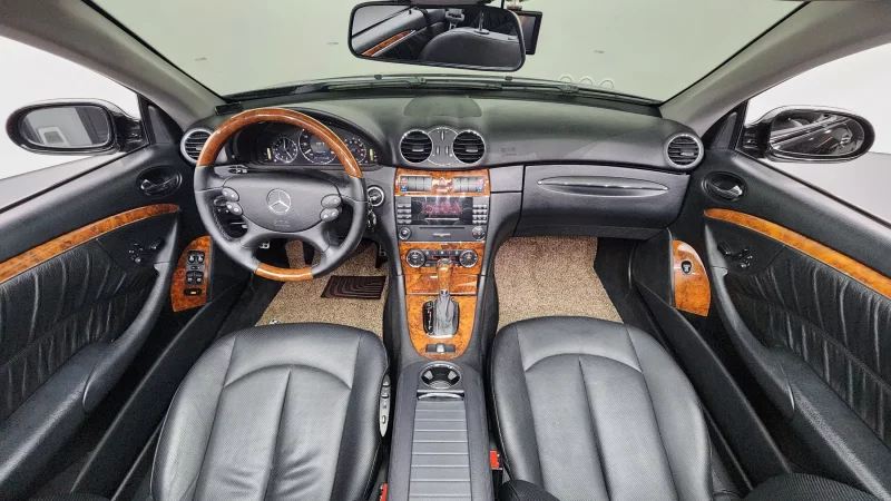 Mercedes-Benz CLK-Class