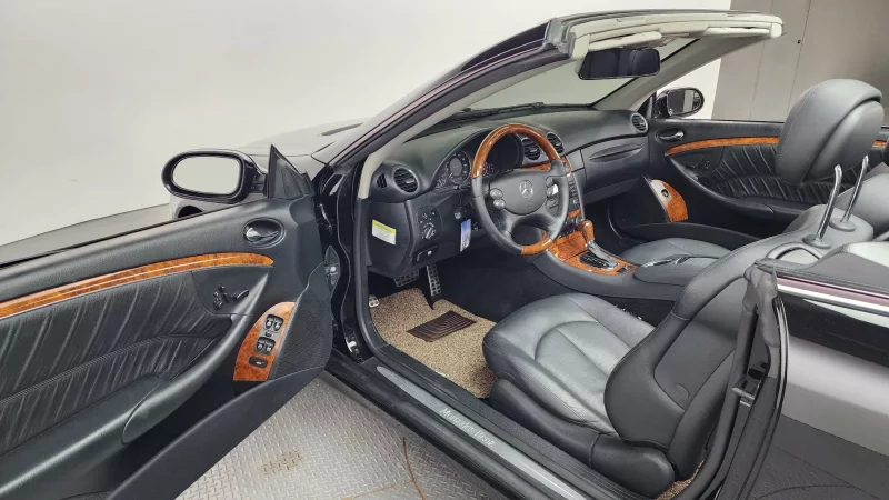 Mercedes-Benz CLK-Class