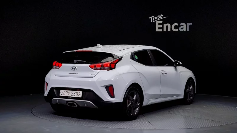 Hyundai Veloster