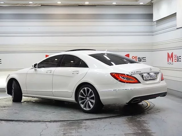Mercedes-Benz CLS-Class