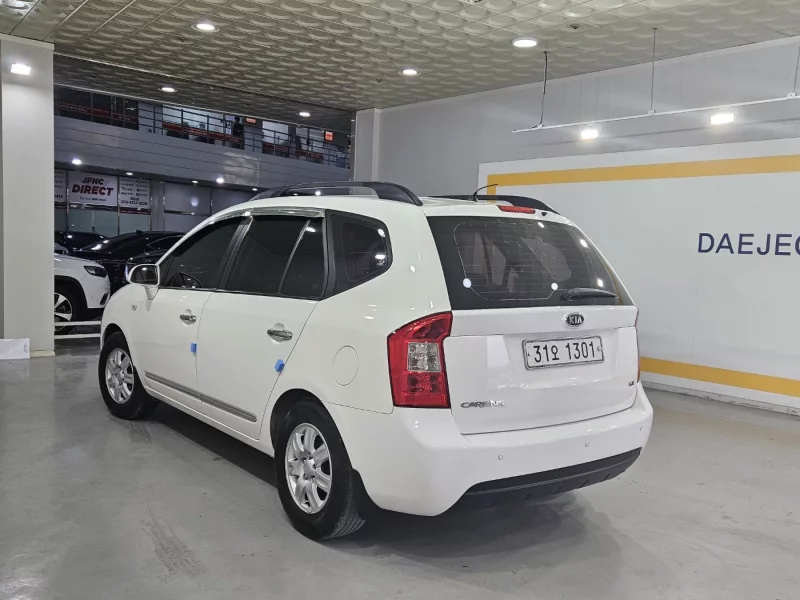 Kia Carens