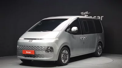 Hyundai Staria