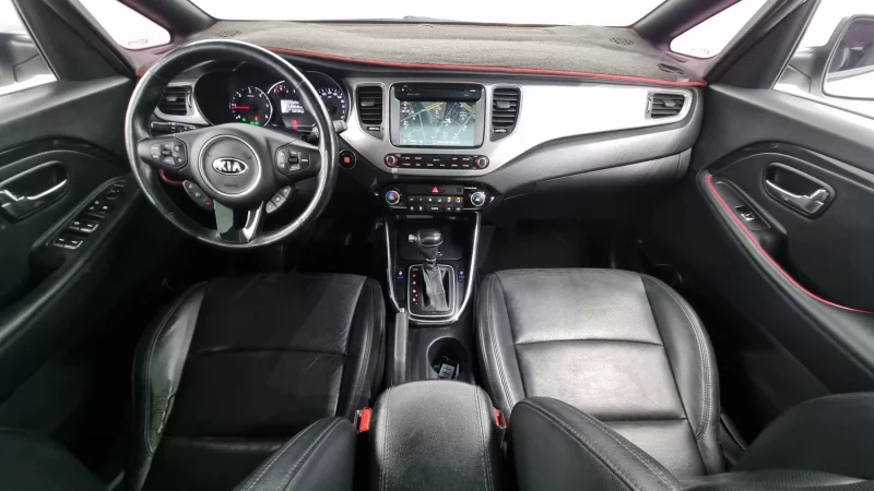Kia Carens