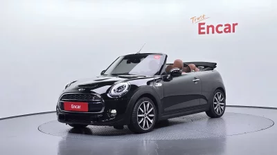 MINI Cooper Convertible