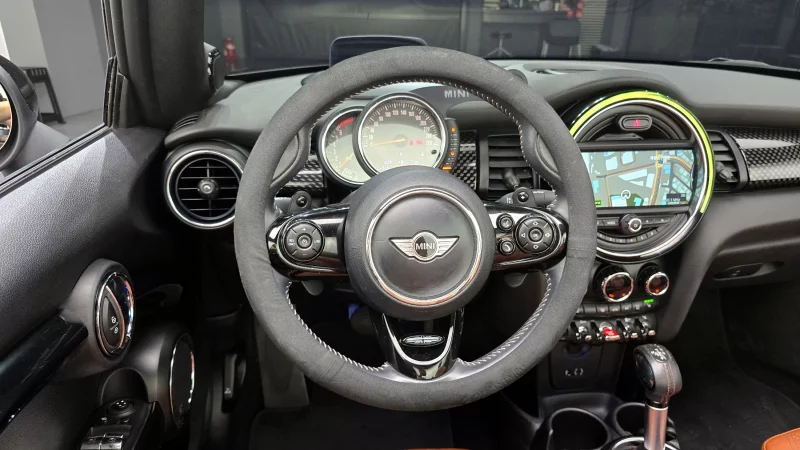 MINI Cooper Convertible