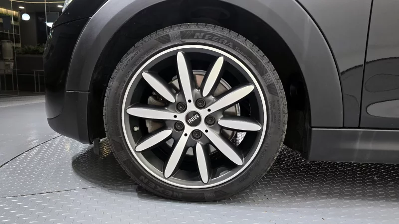 MINI Cooper Convertible