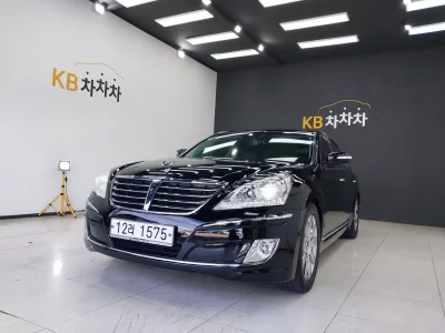 Hyundai Equus