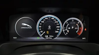 Jaguar XF