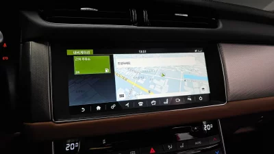 Jaguar XF